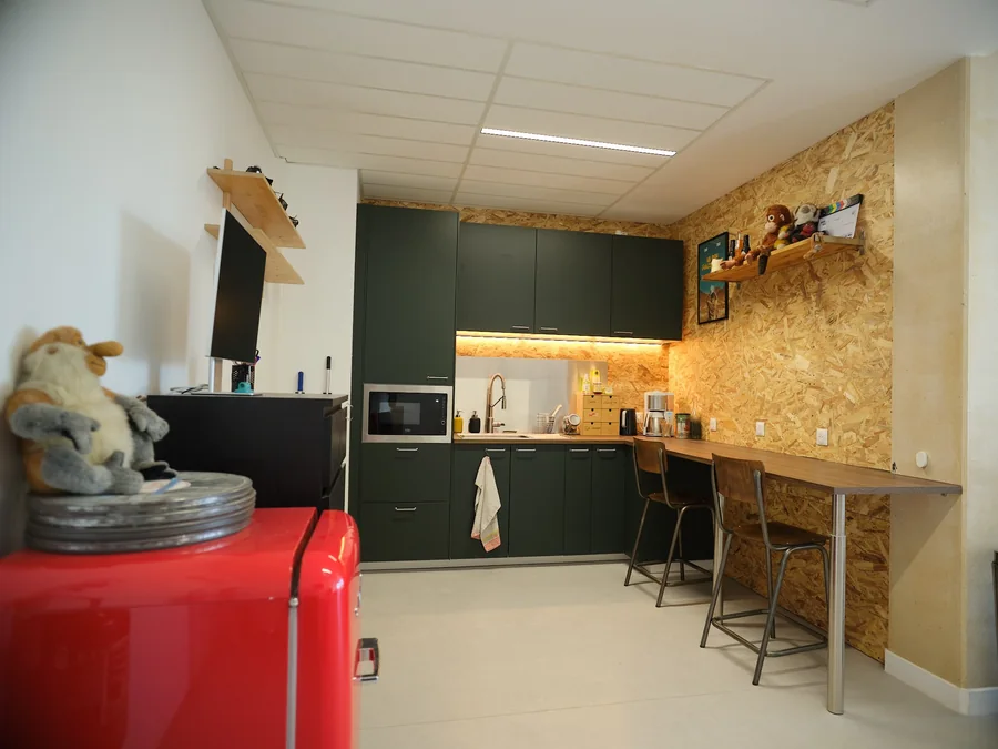 Kitchen and break area at Idolatry Studio in Ivry-sur-Seine